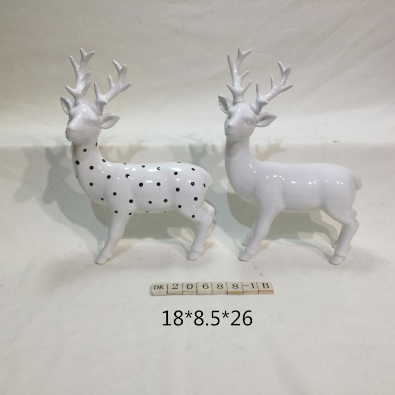 Christmas deer figurine tabletop ornament home and garden decor