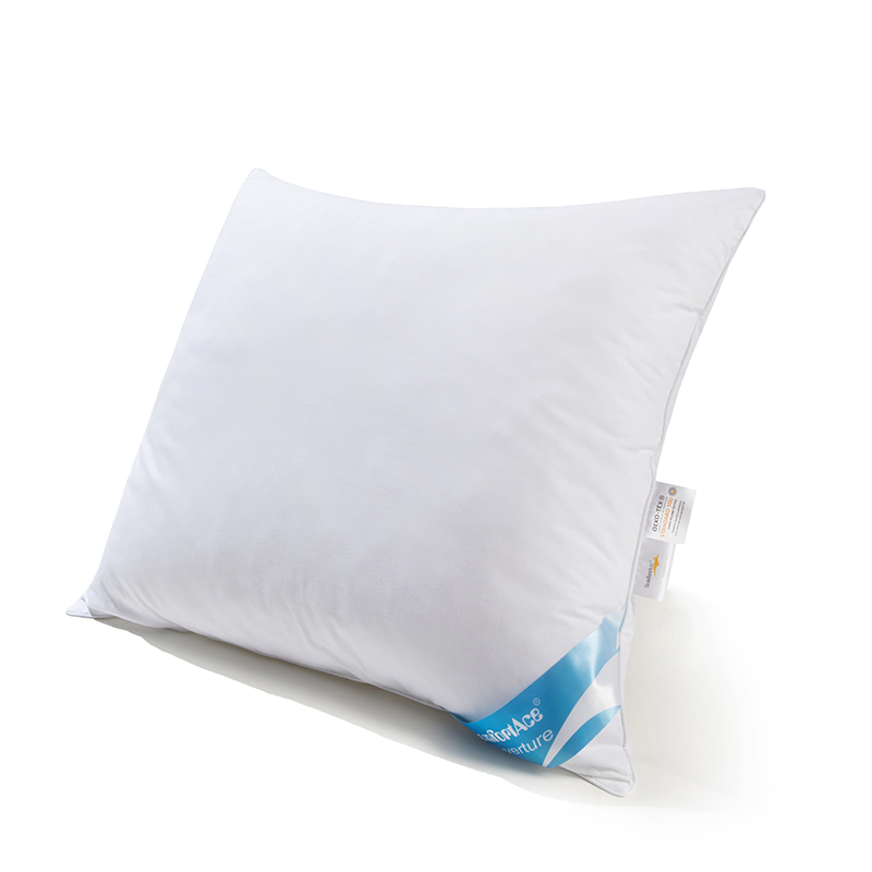ComfortAce Ouverture synthetic pillow all-season