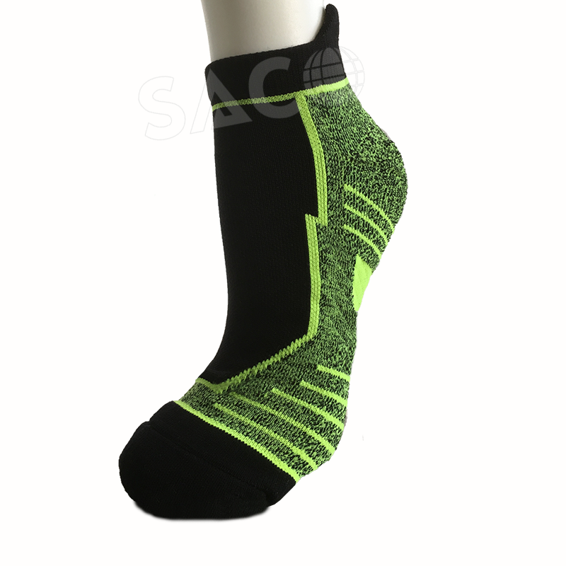 Recycled nylon sports boat socks