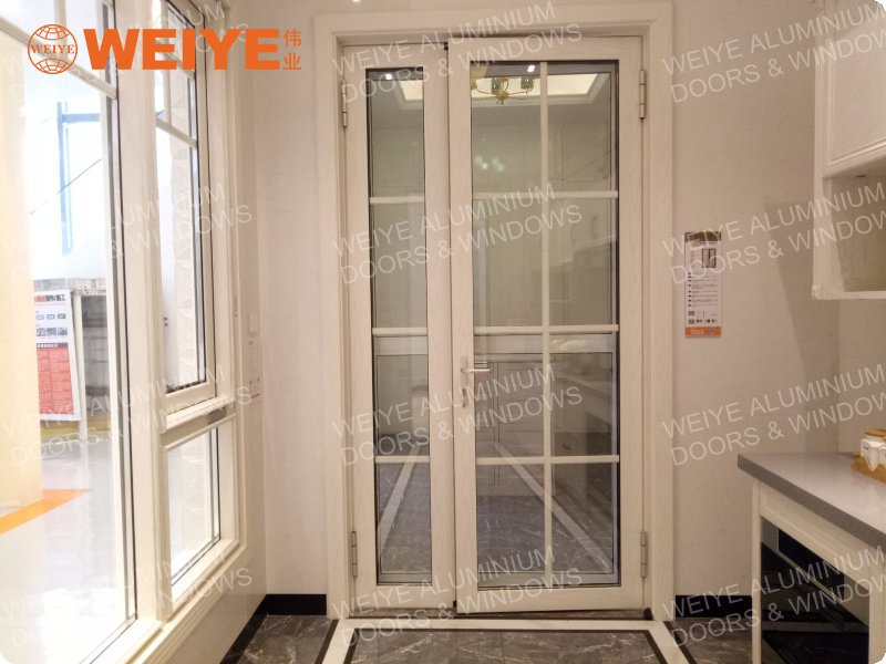 WEIYE 180 series thermal break casement door with flyscreen