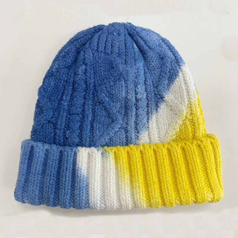Lady's Knitted Tiedye Hat