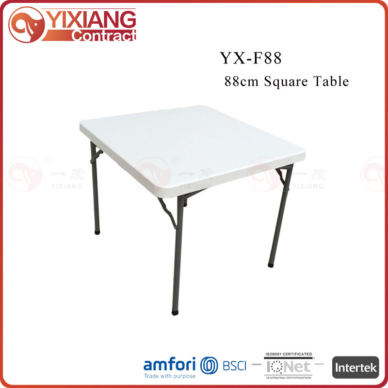 Plastic square tables