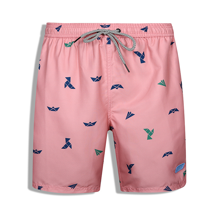 Men's print shorts with brief mesh lining