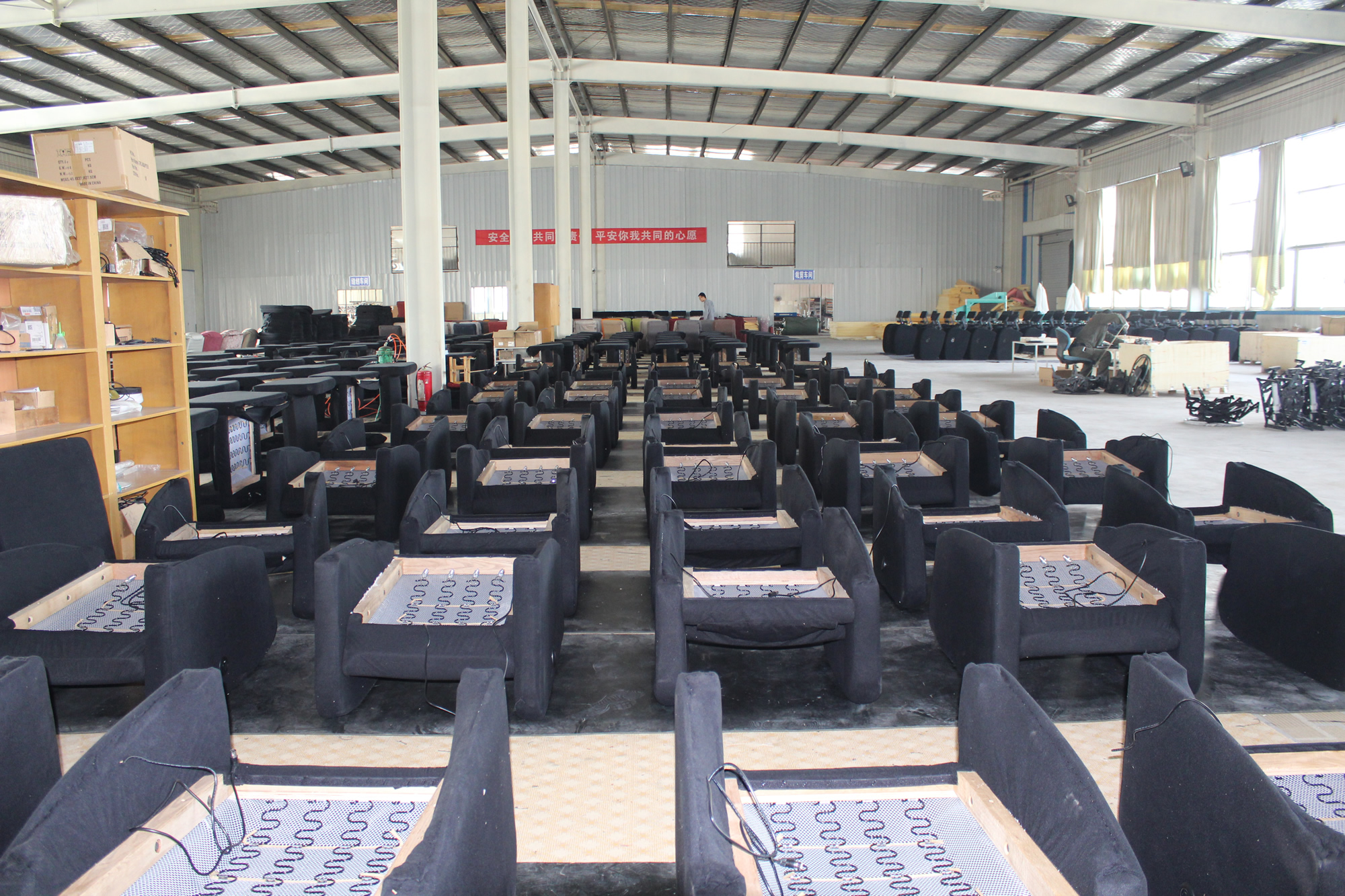 Xiong Ke Intelligent Sofa Technology Co., Ltd. – bar sofa 2