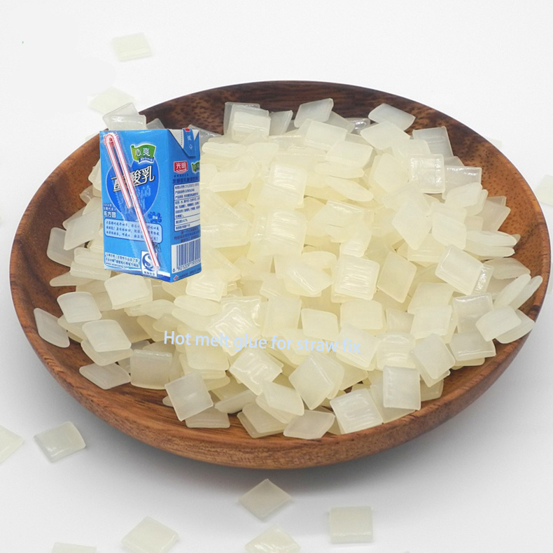 Hot melt adhesive for straws attachement