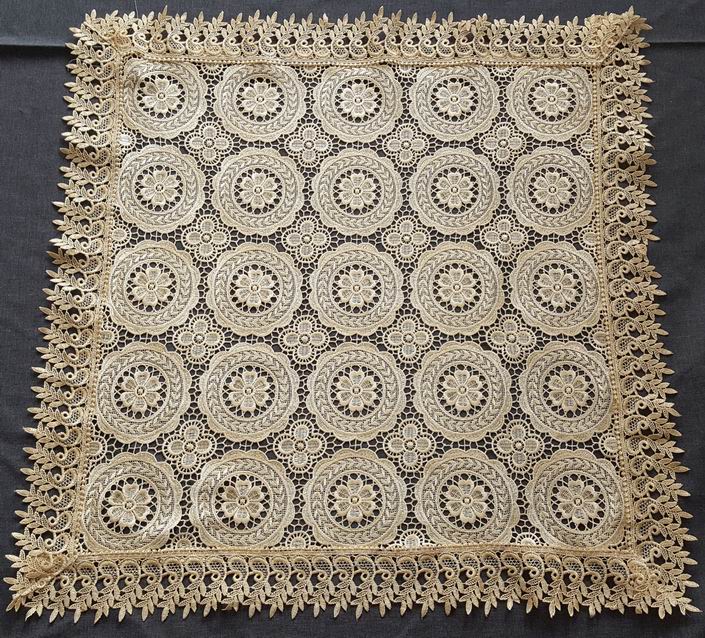 Lace Embroidered Tablecloth