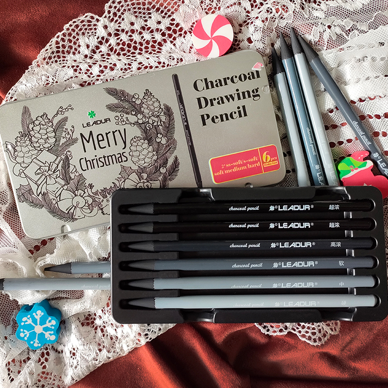 Professional sketching charcoal pencil Christmas set