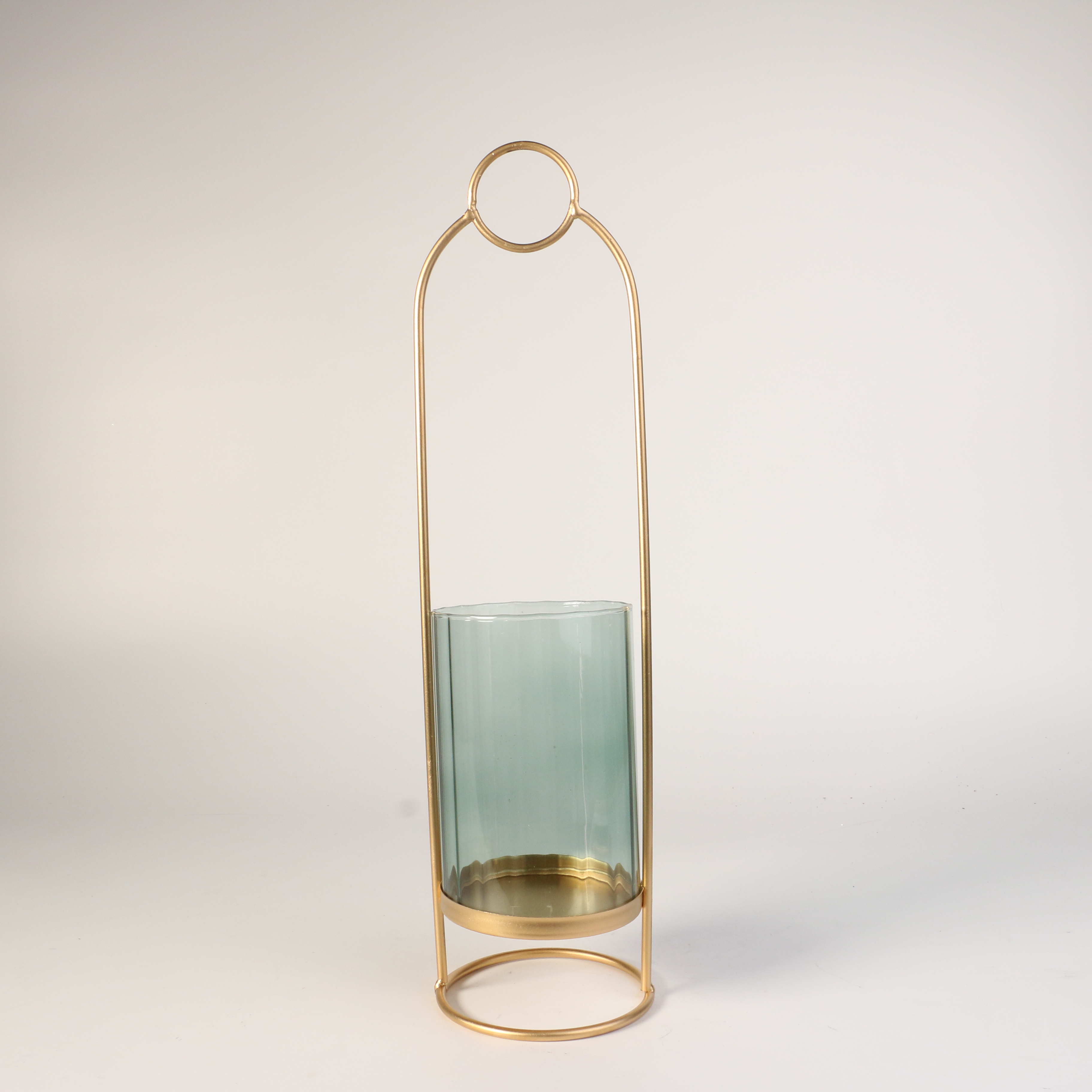 Wholesale golden metal candleholder with glass decoration