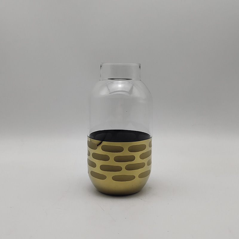 Translucent vase with hollow-out shape of painted gold