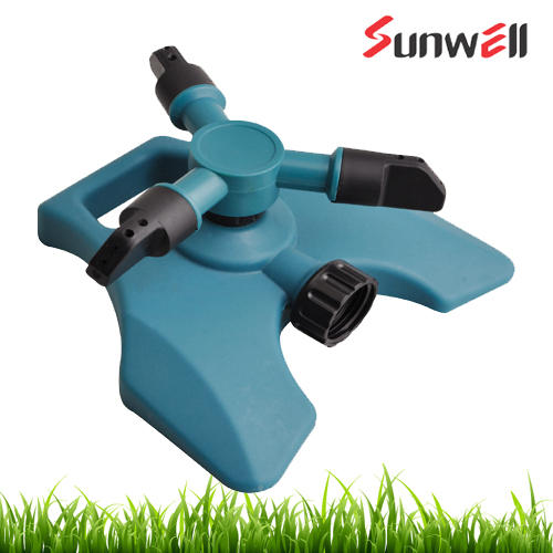 Plastic 3-Arm Whirling Sprinkler